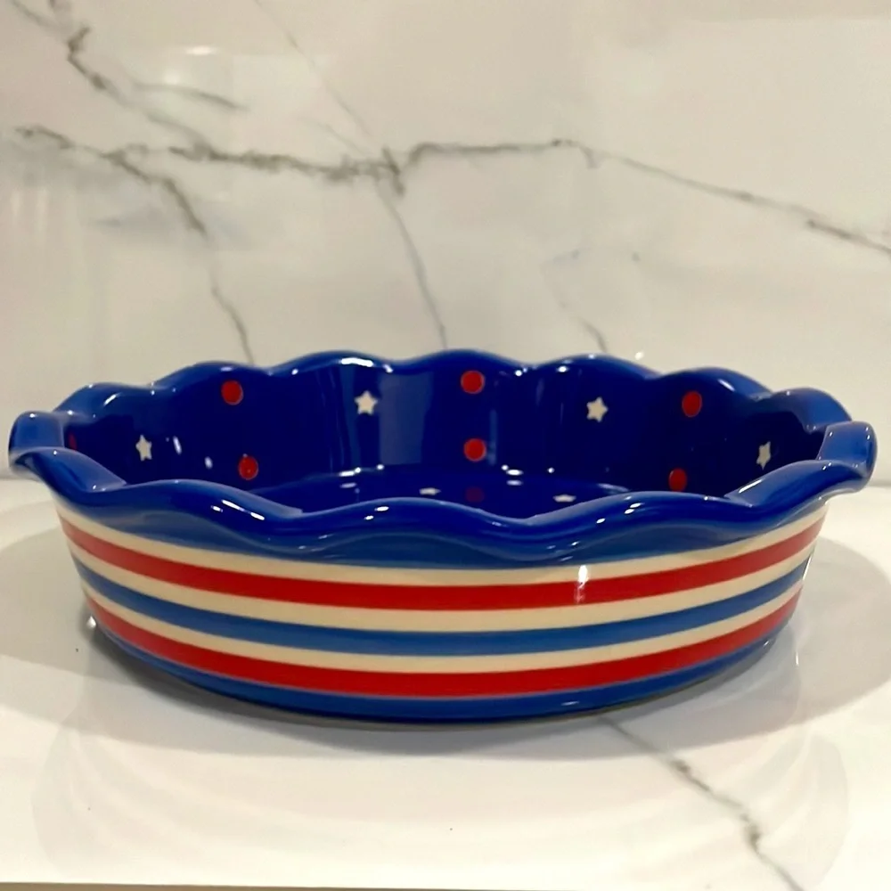 Temptations by Tara Red White and Blue 9'' Fluted Round Baking Pie Quiche Dish